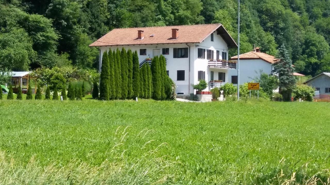 Sobe Baca Otel Most na Soči Dış mekan fotoğraf